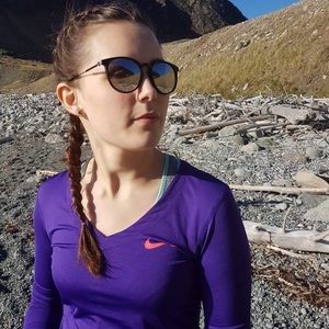 Meet your Posher, Olivia